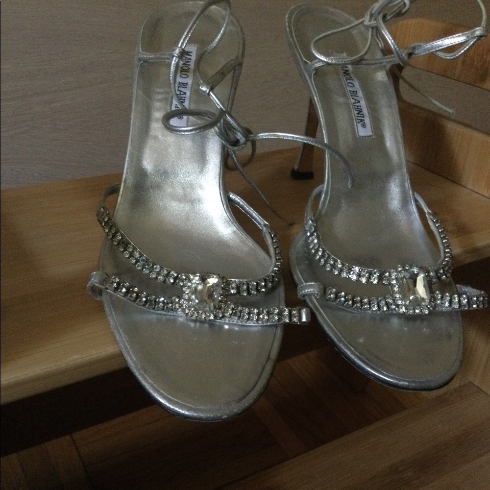 Vintage Manolo Blahnik sz 41 silver heels leather
